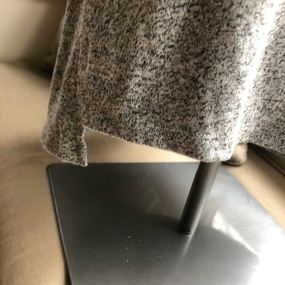 Long Sleeve Gray Marled T-Shirt - Picture 2 of 4